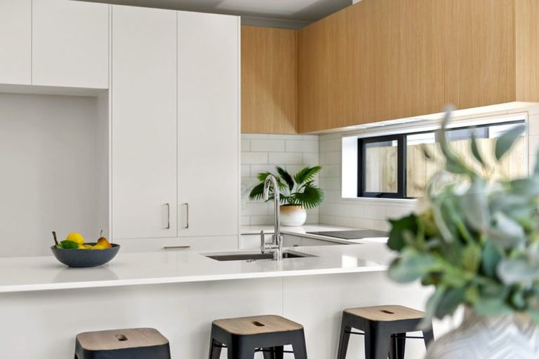 Photo of property in 13 Isabella Lane, Henderson, 0610