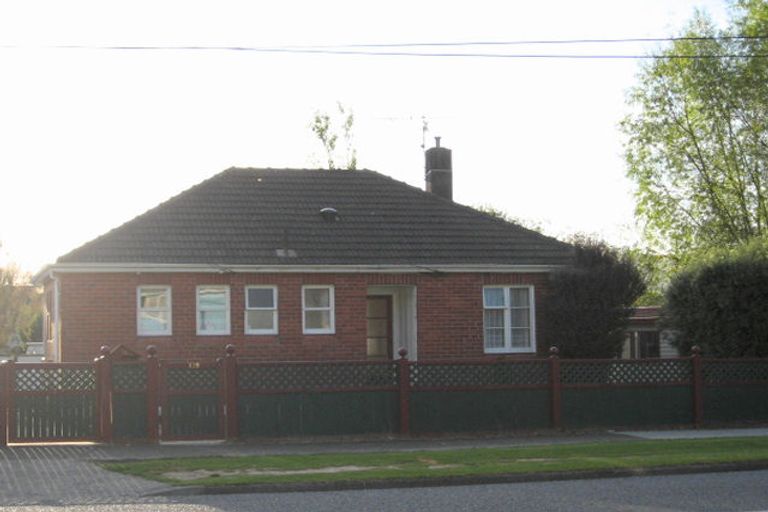 Photo of property in 139 Waddington Drive, Naenae, Lower Hutt, 5011