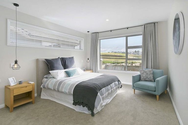 Photo of property in 1 Makete Crescent, Hobsonville, Auckland, 0618