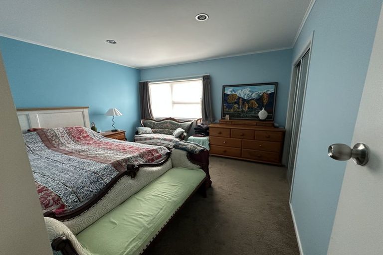 Photo of property in 13 Ervine Place, Bucklands Beach, Auckland, 2014