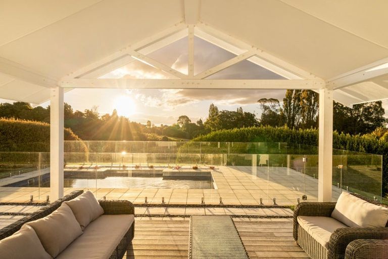 Photo of property in 49a Oceana Drive, Welcome Bay, Tauranga, 3175