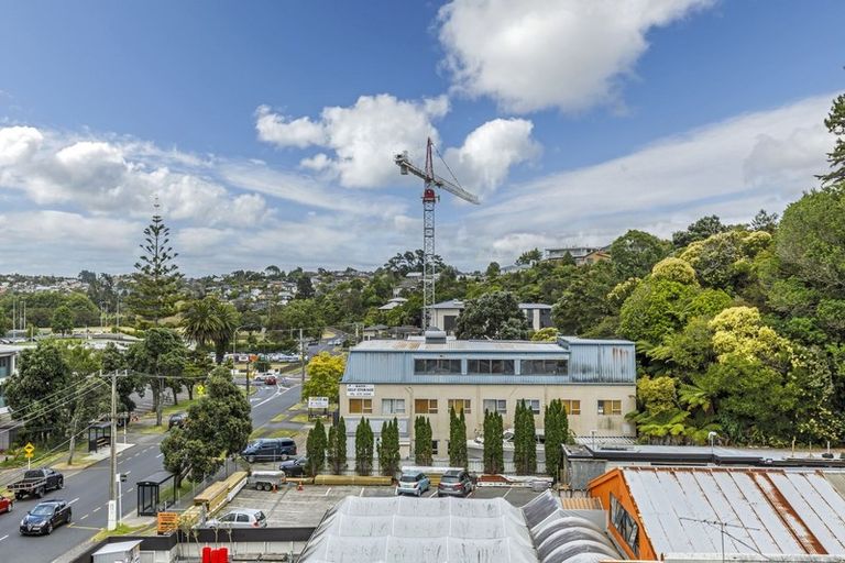 Photo of property in 407/25 Bute Road, Browns Bay, Auckland, 0630