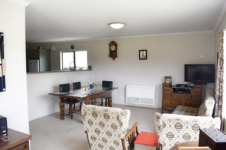 Photo of property in 225 Belvedere Road, Carterton, 5713