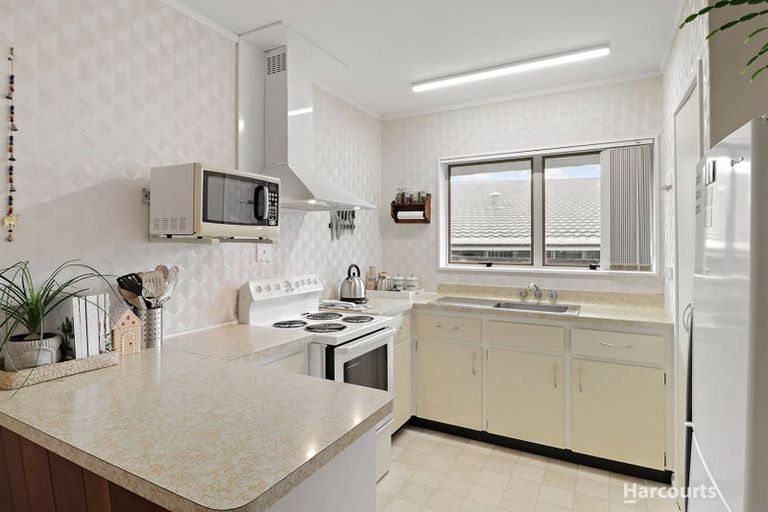 Photo of property in 38 Carlton Crescent, Te Kamo, Whangarei, 0112