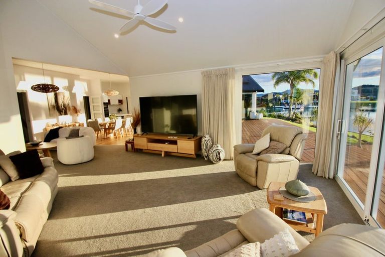 Photo of property in 7 Capstan Crescent, Whitianga, 3510