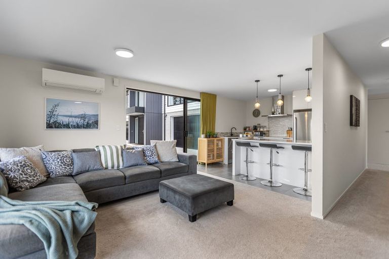 Photo of property in 101 Oteki Park Drive, Welcome Bay, Tauranga, 3112