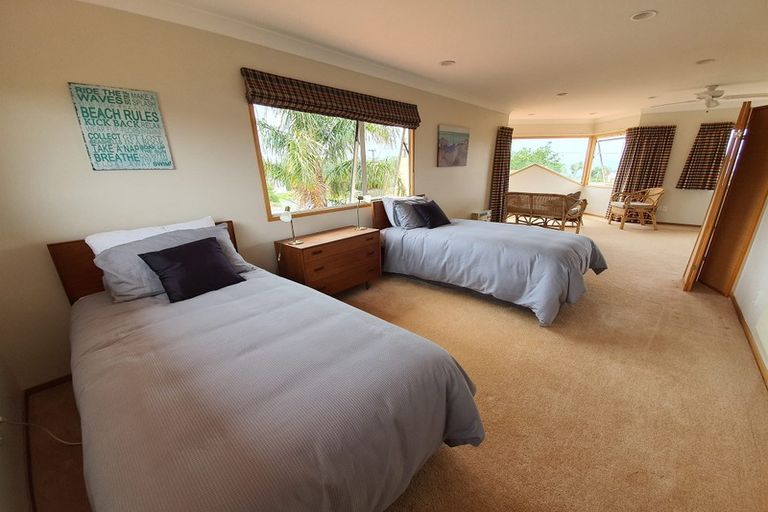 Photo of property in 32 Ngakoti Street, Urenui, 4375