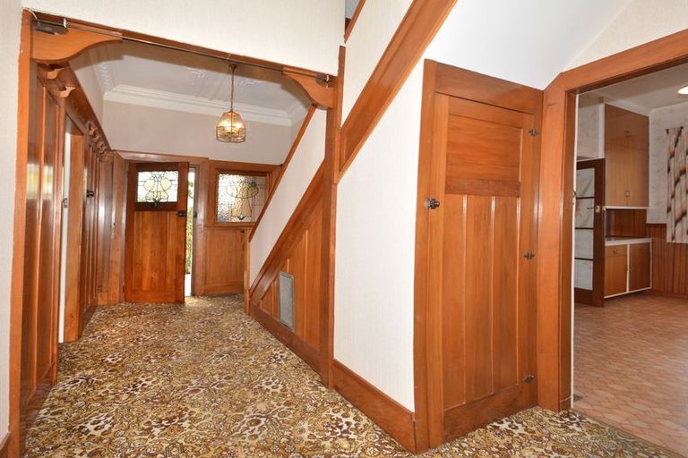 Photo of property in 217 Bay View Road, Saint Clair, Dunedin, 9012