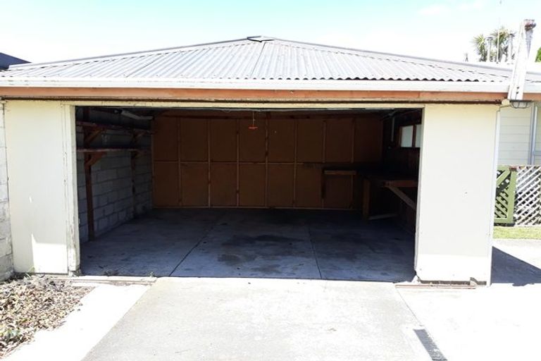 Photo of property in 15a Lancaster Street, Highbury, Palmerston North, 4412