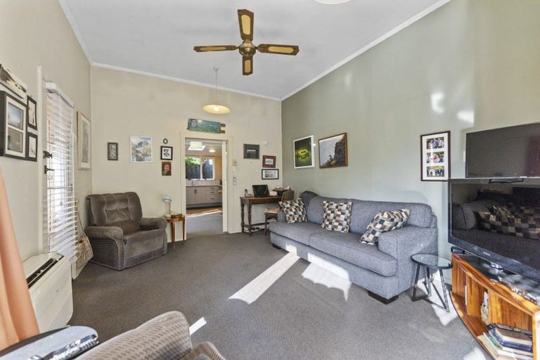 Photo of property in 2 Harbour Terrace, Careys Bay, Port Chalmers, 9023