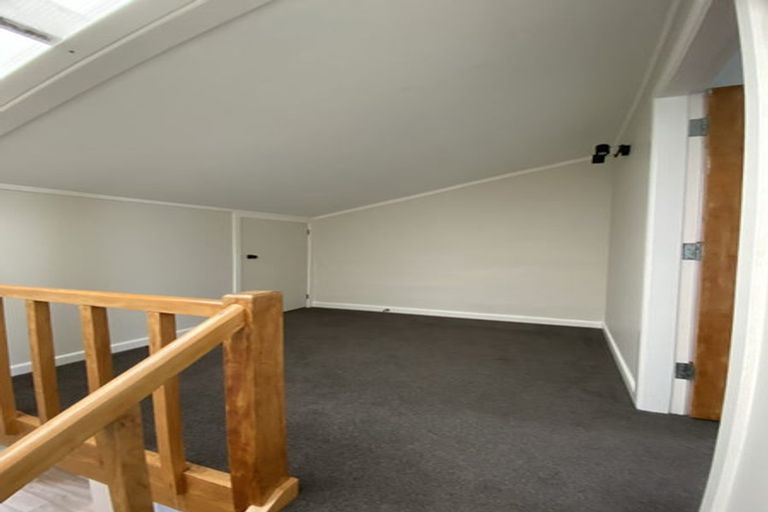 Photo of property in 62 Old Karori Road, Karori, Wellington, 6012