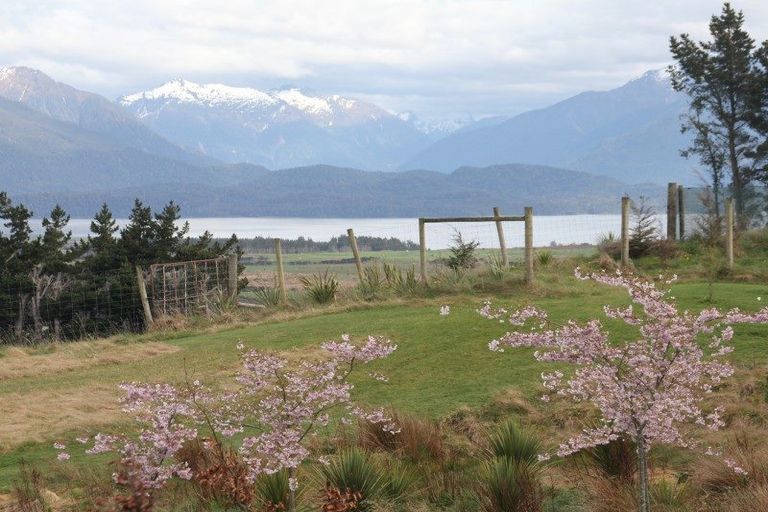 Photo of property in 401d Kakapo Road, Te Anau, 9672