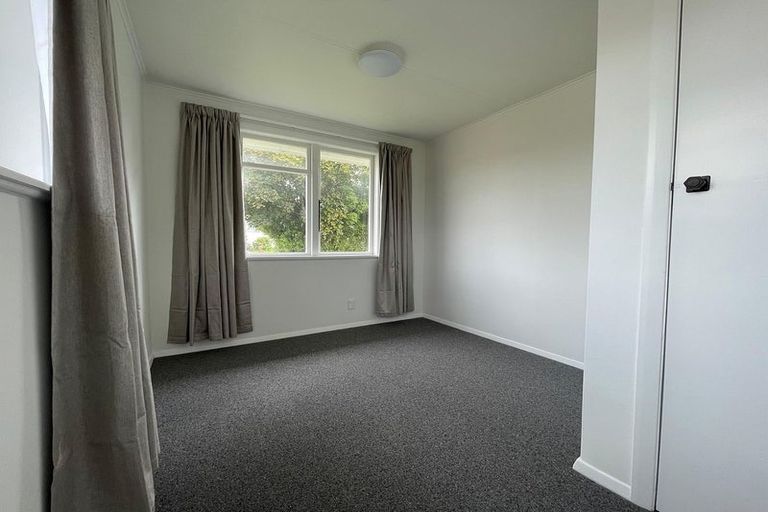 Photo of property in 30 Ashford Avenue, Hokowhitu, Palmerston North, 4410