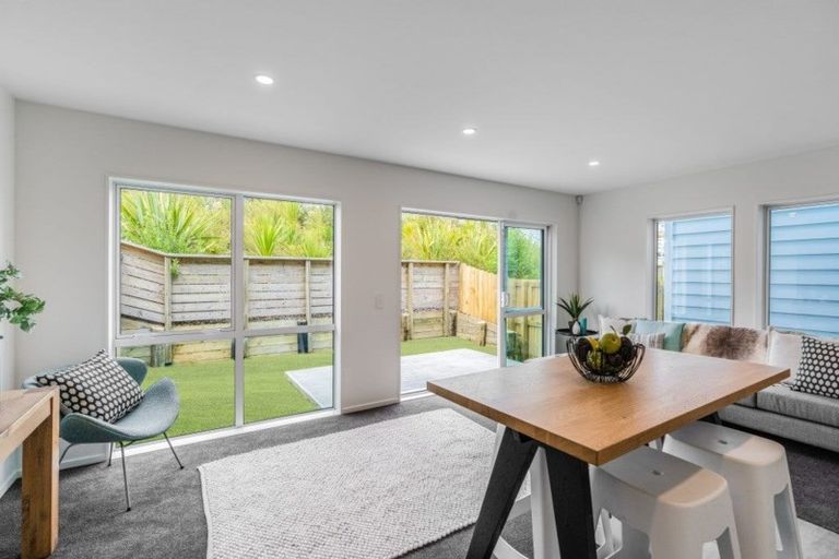 Photo of property in 11 Fernly Rise, Flat Bush, Auckland, 2019