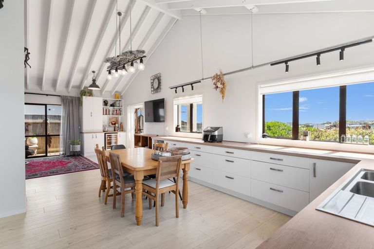 Photo of property in 14 Koromiko Street, Otaki Beach, Otaki, 5512