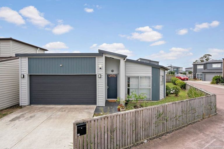 Photo of property in 12 Karetai Crescent, Favona, Auckland, 2024