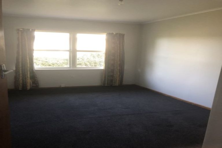 Photo of property in 3 Panair Crescent, Hillcrest, Hamilton, 3216