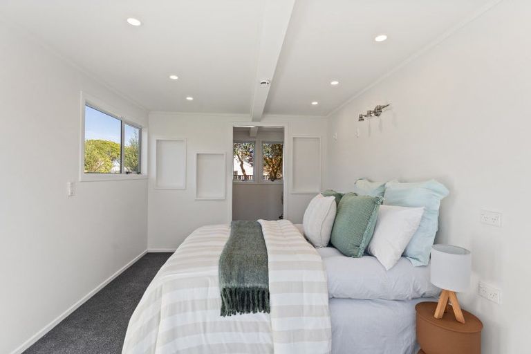 Photo of property in 3 Renata Road, Otaki, 5512