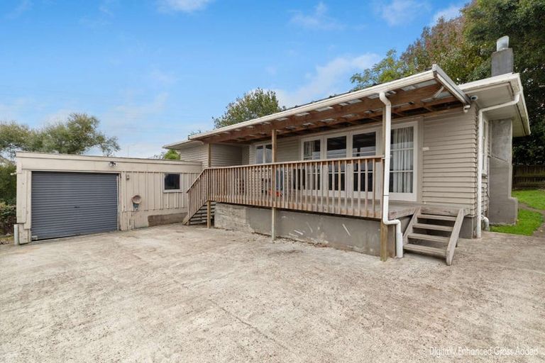 Photo of property in 1 Shifnal Drive, Randwick Park, Auckland, 2105