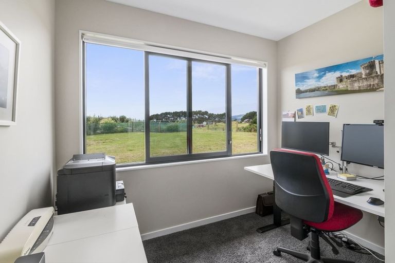 Photo of property in 161 Harakeke Road, Te Horo, Otaki, 5581