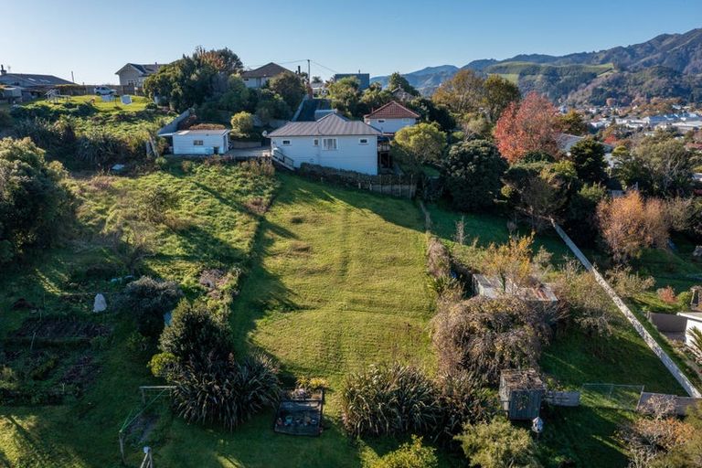 Photo of property in 207 Hampden Terrace, Nelson South, Nelson, 7010