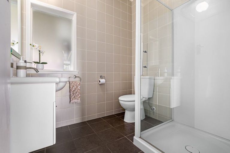 Photo of property in 13 Hillcrest Road, Otumoetai, Tauranga, 3110