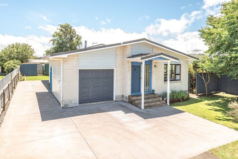 Photo of property in 63 Exeter Crescent, Springvale, Whanganui, 4501