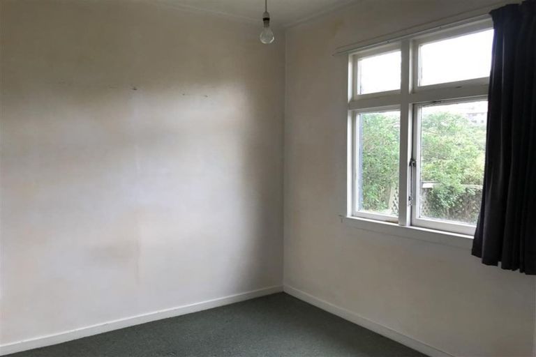 Photo of property in 123 Happy Valley Road, Owhiro Bay, Wellington, 6023