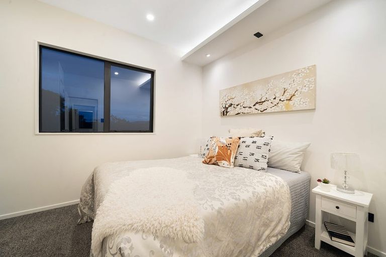 Photo of property in 9/52 Newington Road, Henderson, Auckland, 0612