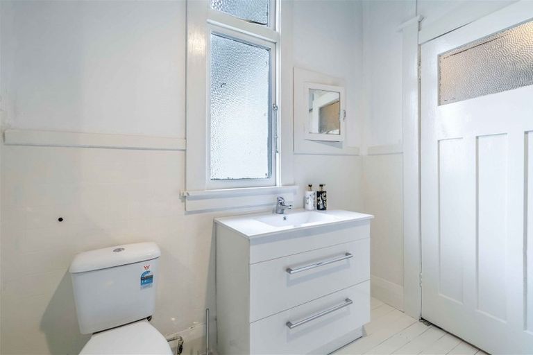 Photo of property in 64 Turner Street, Edendale, 9825