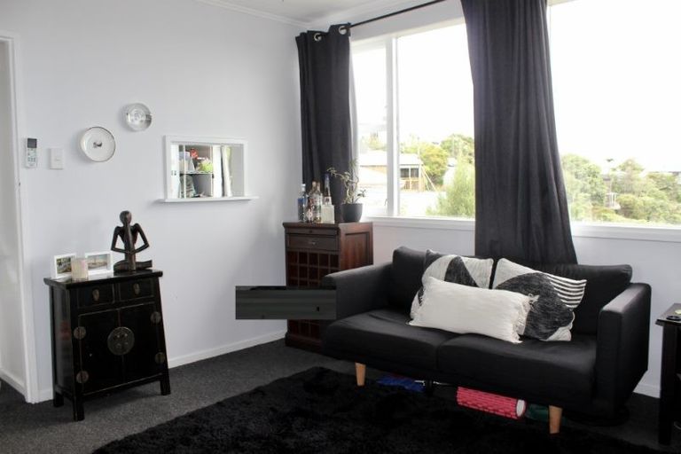 Photo of property in 1/69 Fox Street, Ngaio, Wellington, 6035