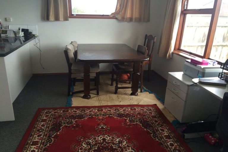 Photo of property in 35 Eglinton Street, Avondale, Christchurch, 8061