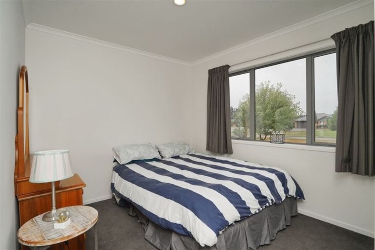 Photo of property in 55 Farnborough Way, Rolleston, 7615