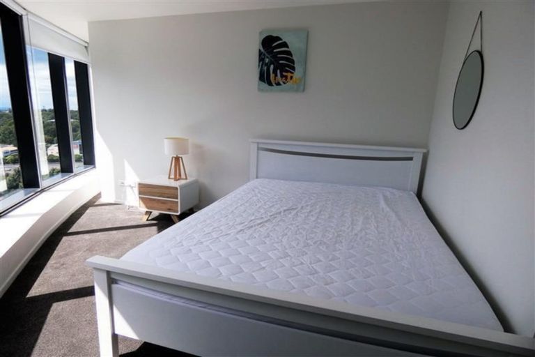 Photo of property in 801/18 Saint Martins Lane, Grafton, Auckland, 1010