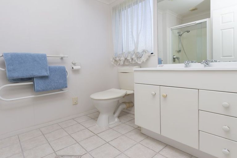 Photo of property in 5 Inagh Close, Dannemora, Auckland, 2016