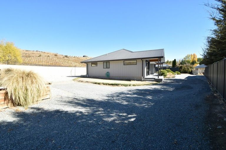 Photo of property in 13 Pinot Noir Court, Omarama, 9412