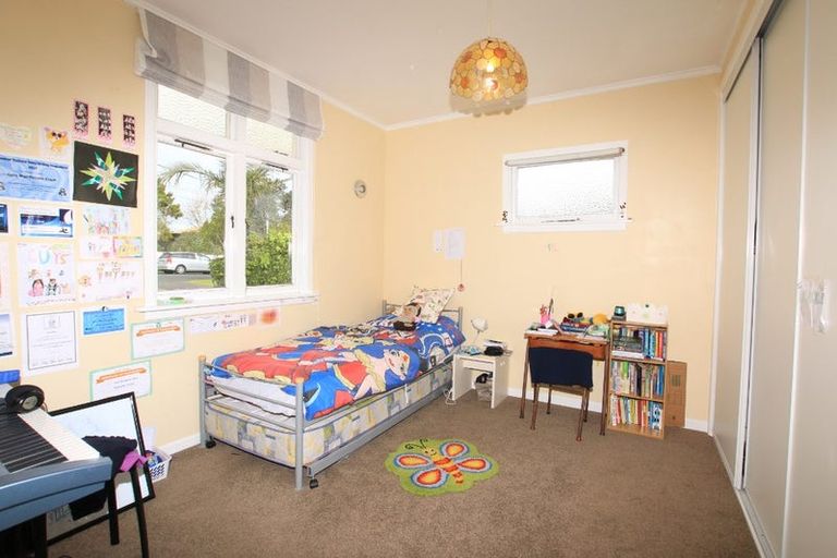 Photo of property in 2/54 Aramoana Avenue, Devonport, Auckland, 0624