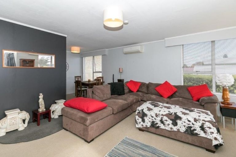 Photo of property in 26b Knightsbridge Place, Dinsdale, Hamilton, 3204
