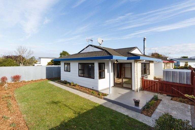 Photo of property in 53b Chatsworth Place, Highbury, Palmerston North, 4412