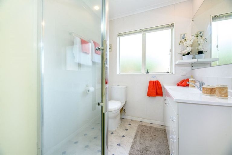 Photo of property in 3/108 Bob Charles Drive, Golflands, Auckland, 2013