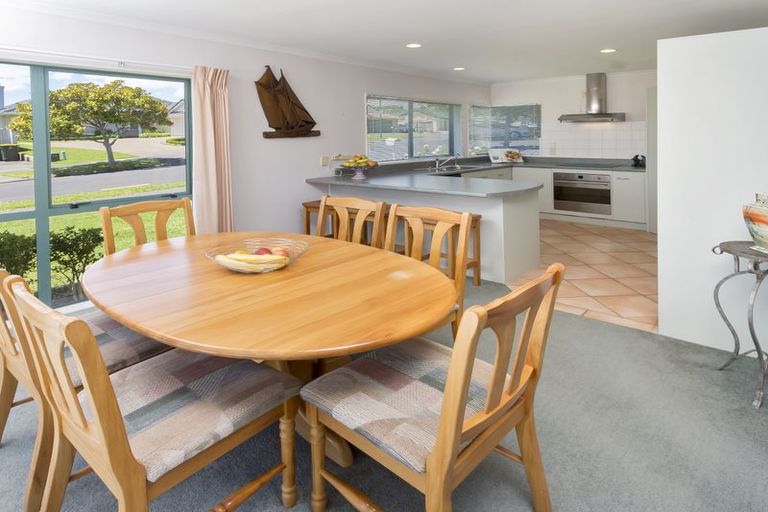 Photo of property in 5 Inagh Close, Dannemora, Auckland, 2016