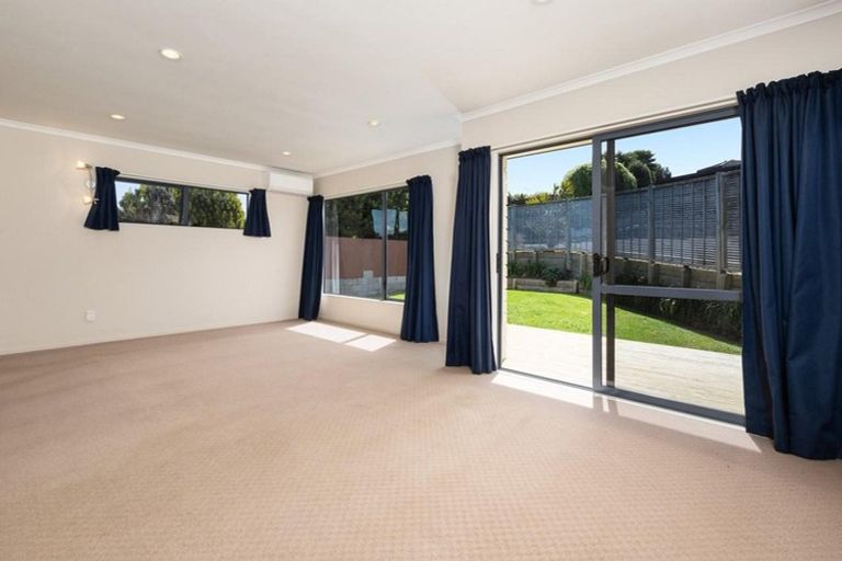 Photo of property in 11a Warwick Place, Brookfield, Tauranga, 3110