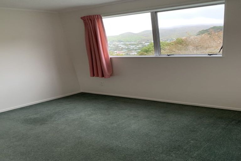 Photo of property in 59b Percy Dyett Drive, Karori, Wellington, 6012