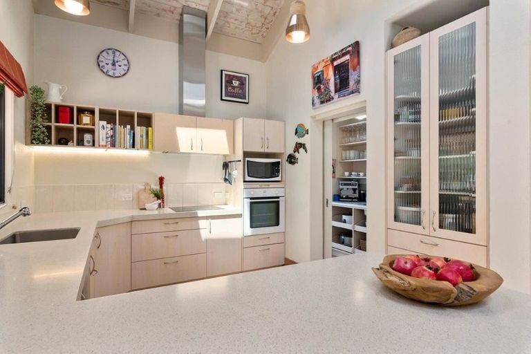 Photo of property in 7 Taiata Street, Waikanae Beach, Waikanae, 5036