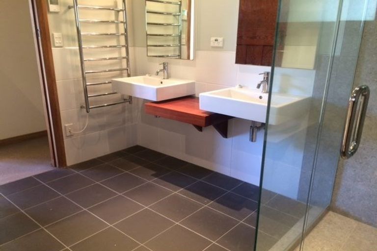 Photo of property in 1 Espin Crescent, Karori, Wellington, 6012