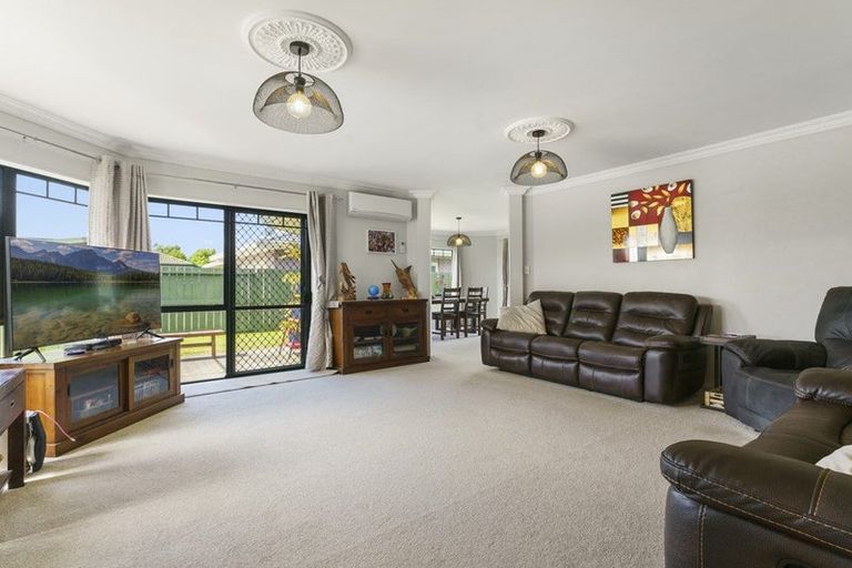 Photo of property in 40 Ocean Crest, Papamoa Beach, Papamoa, 3118