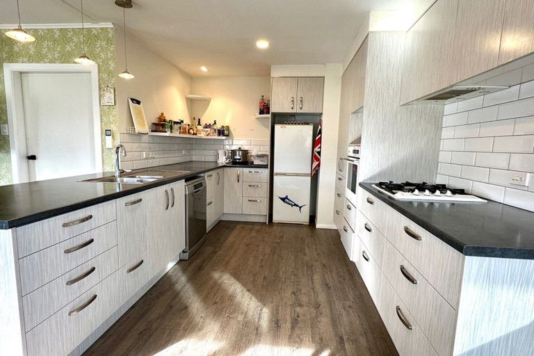 Photo of property in 44 Gormack Street, Balclutha, 9230