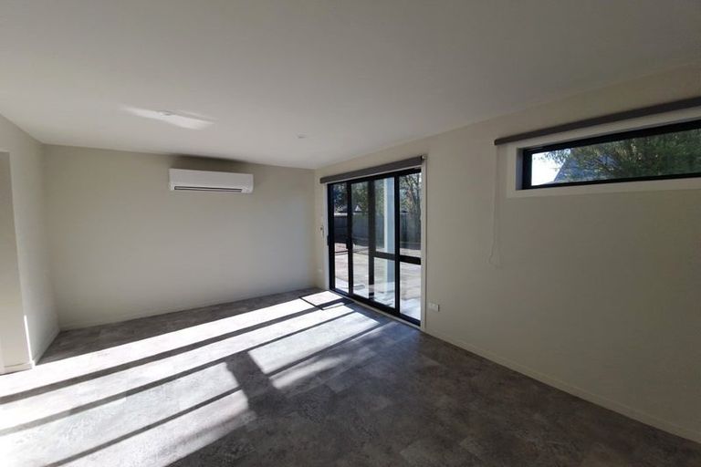 Photo of property in 3/481 Barbadoes Street, Edgeware, Christchurch, 8013