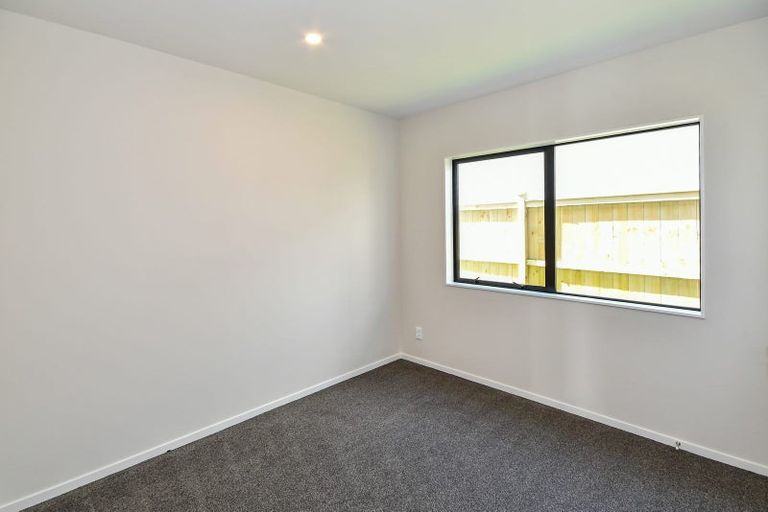 Photo of property in 8 Korowhiti Road, Clarks Beach, 2122