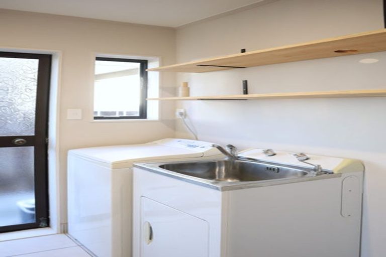 Photo of property in 43c Rita Street, Mount Maunganui, 3116